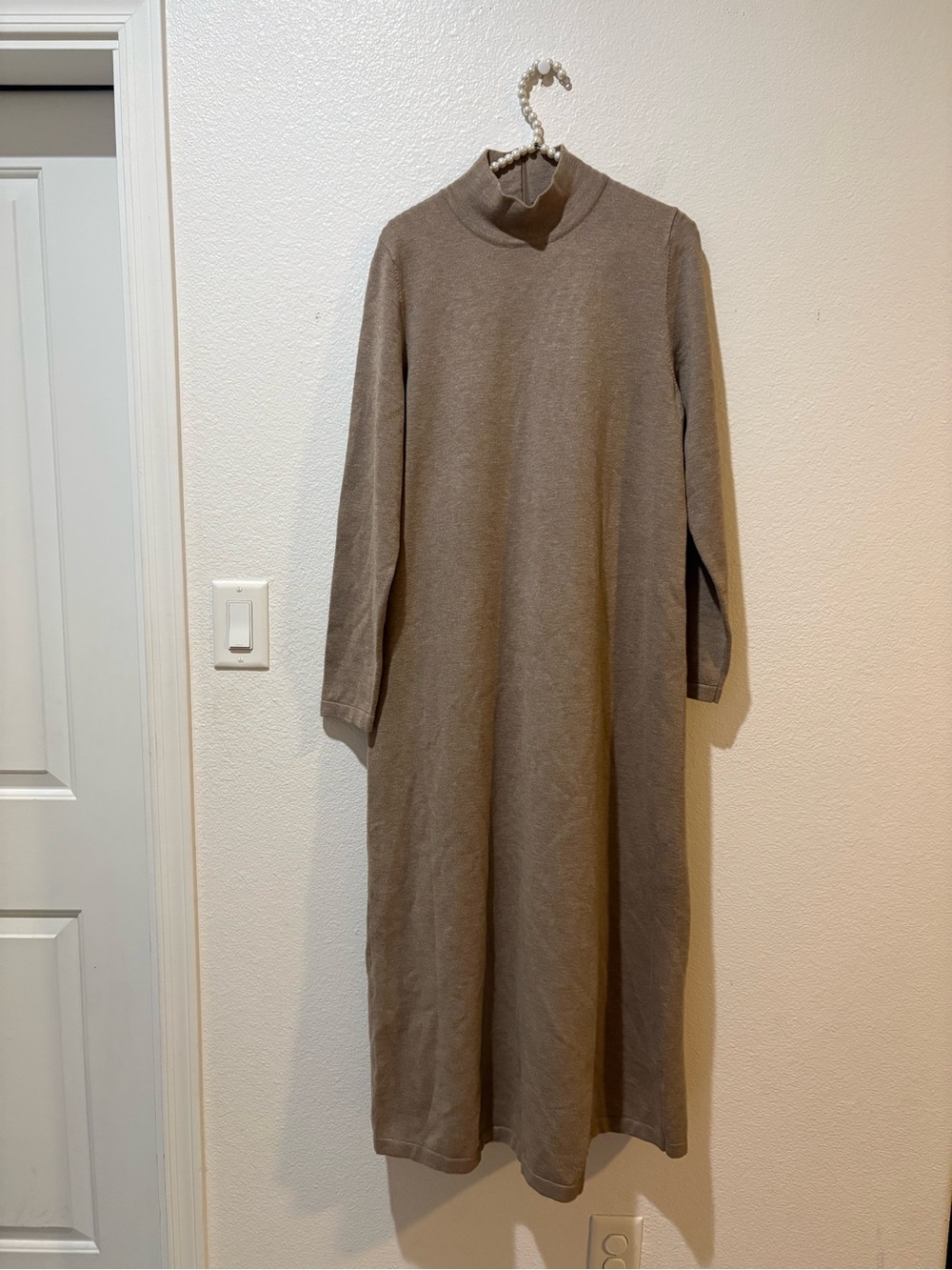 Tuckernuck Large Taupe Turtleneck Longline Sweater Dress